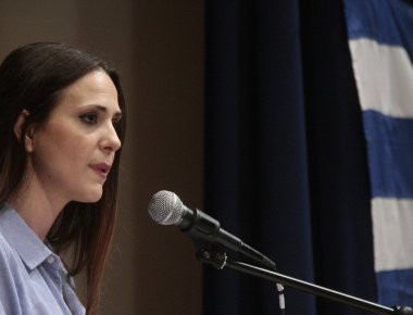 ΑΝΕΛ - Μ.Παπαδοπούλου: Σκληρή ανακοίνωση για τις ανυπόστατες κατηγορίες του Στ.Θεοδωράκη